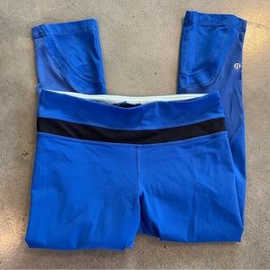Lululemon blue Capri leggings athleisure yoga pants womens size 6
